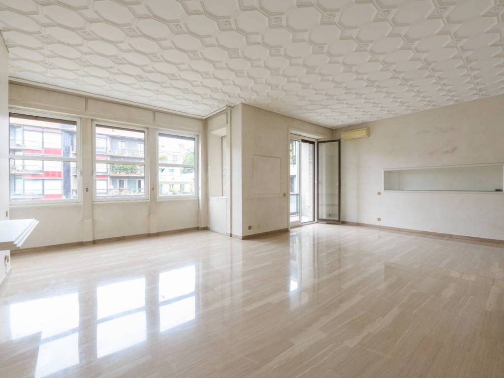 Quadrilocale in Via Giuseppe Vigoni, Quadronno - Crocetta, Milano